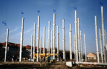 Csaba Center